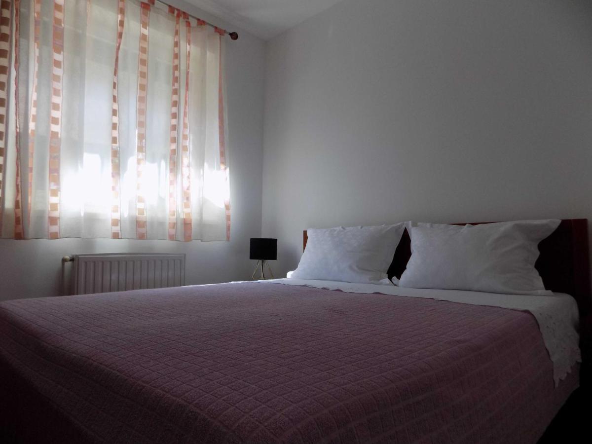 Apartman Borna Vrbnik  Exterior photo