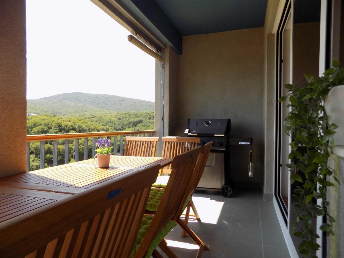 Apartman Borna Vrbnik  Exterior photo