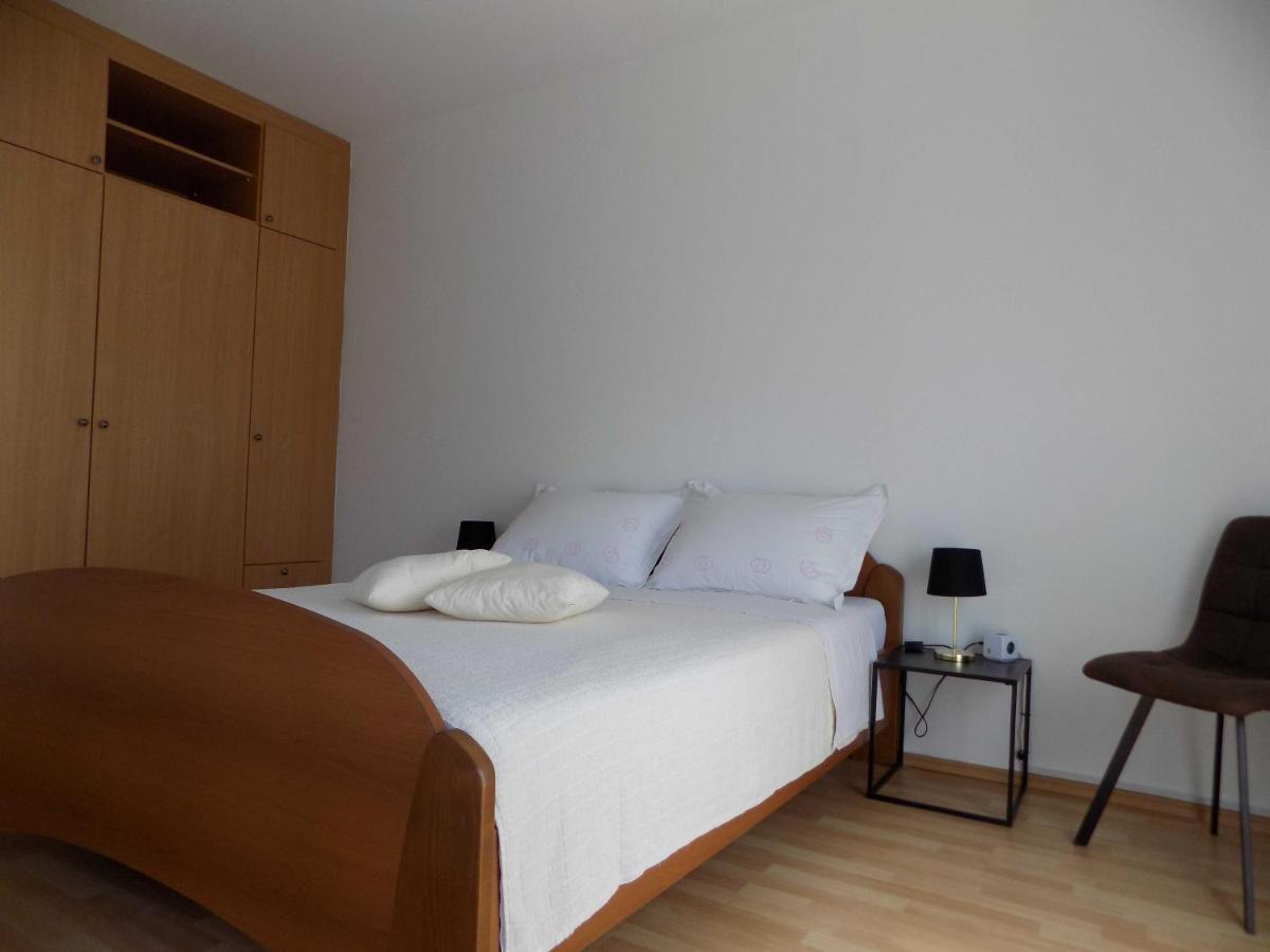 Apartman Borna Vrbnik  Exterior photo